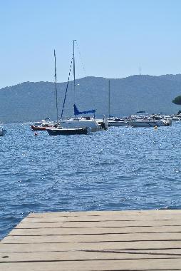 Bootssteg ,Strand am Haus