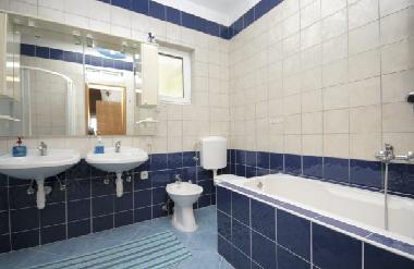 Ferienhaus in Staro selo Jesenice (Splitsko-Dalmatinska) oder Ferienwohnung oder Ferienhaus