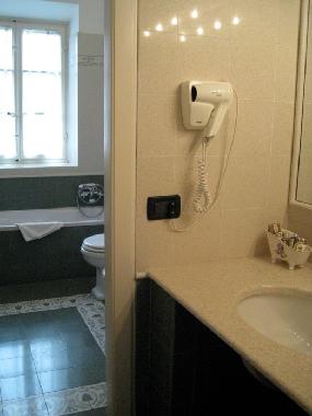 Schloss / Burg in Lucca (Lucca) oder Ferienwohnung oder Ferienhaus