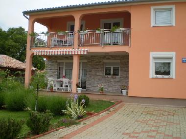 Einfahrt Ferienhaus Katharina