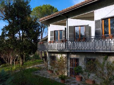 Villa in Terni (Terni) oder Ferienwohnung oder Ferienhaus