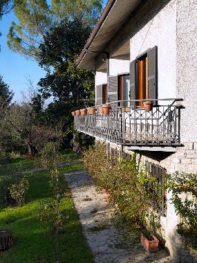 Villa in Terni (Terni) oder Ferienwohnung oder Ferienhaus