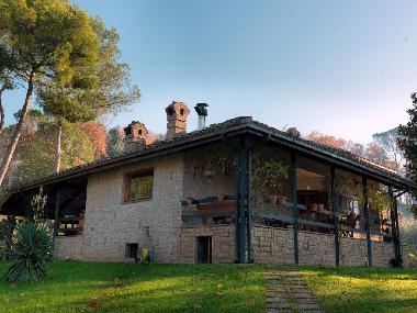 Villa in Terni (Terni) oder Ferienwohnung oder Ferienhaus