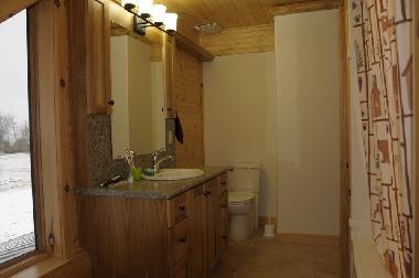 Badzimmer mit Badewanne