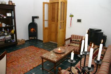 Groes Wohnzimmer mit Kaminofen