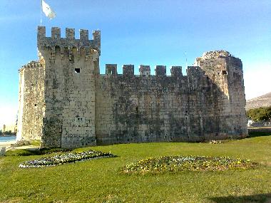 Pension in Trogir (Splitsko-Dalmatinska) oder Ferienwohnung oder Ferienhaus