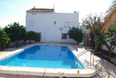 Villa in Orihuela (Alicante / Alacant) oder Ferienwohnung oder Ferienhaus