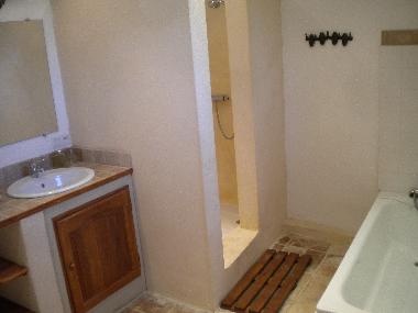 Ferienhaus in La Garde Adh�mar (Dr�me) oder Ferienwohnung oder Ferienhaus