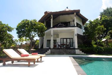 Villa in Lovina / Temukus (Bali) oder Ferienwohnung oder Ferienhaus
