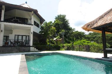 Villa in Lovina / Temukus (Bali) oder Ferienwohnung oder Ferienhaus