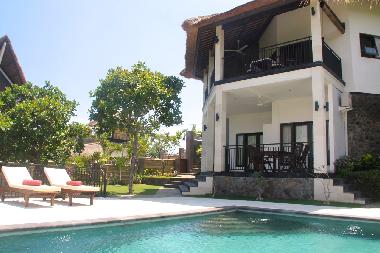 Villa in Lovina / Temukus (Bali) oder Ferienwohnung oder Ferienhaus