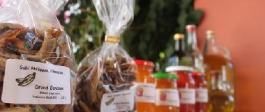 Oliven�l, D�rrbananen, Marmelade... alles hausgemacht