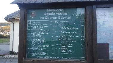 Beispiele fr markierte Wanderwege