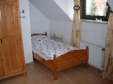 Schlafzimmer mit 2 Enzelbetten