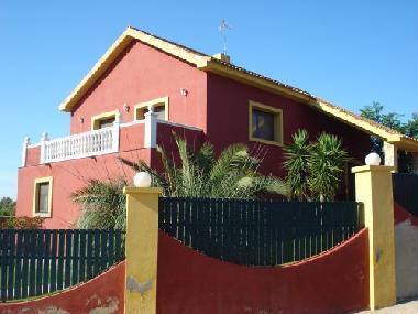 Ferienhaus in LA PUEBLA DEL RIO (Sevilla) oder Ferienwohnung oder Ferienhaus