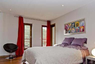 Pension in Saint-Marc-Jaumegarde (Bouches-du-Rh�ne) oder Ferienwohnung oder Ferienhaus