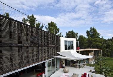 Pension in Saint-Marc-Jaumegarde (Bouches-du-Rh�ne) oder Ferienwohnung oder Ferienhaus