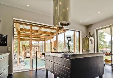 Pension in Saint-Marc-Jaumegarde (Bouches-du-Rh�ne) oder Ferienwohnung oder Ferienhaus