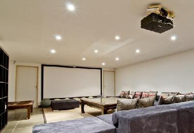 Pension in Saint-Marc-Jaumegarde (Bouches-du-Rh�ne) oder Ferienwohnung oder Ferienhaus