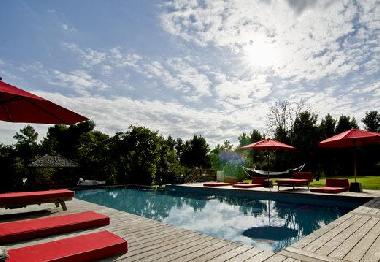 Pension in Saint-Marc-Jaumegarde (Bouches-du-Rh�ne) oder Ferienwohnung oder Ferienhaus