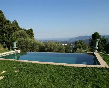 Villa in Grasse (Alpes-Maritimes) oder Ferienwohnung oder Ferienhaus