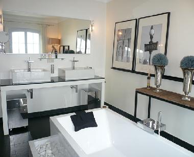 Villa in Grasse (Alpes-Maritimes) oder Ferienwohnung oder Ferienhaus