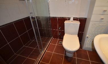 Das kleine Bad No.2. Es gibt noch ein drittes Bad-Fotos folgen