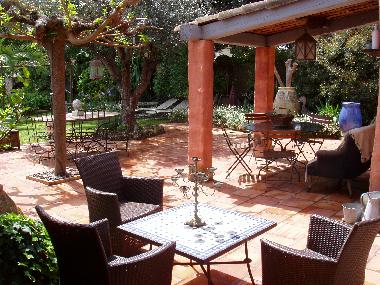 Villa in LES ARCS SUR ARGENS (Var) oder Ferienwohnung oder Ferienhaus