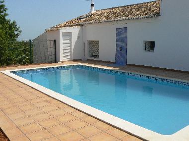 Ferienhaus in ESTOI (Algarve) oder Ferienwohnung oder Ferienhaus