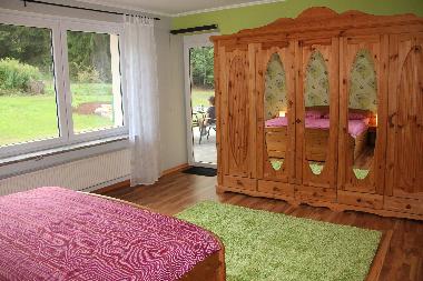 Schlafzimmer 3 --> Doppelbett und zus�tzliches Tandembett