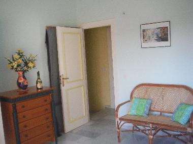 Eingangsbereich Schlafzimmer mit gr. Terrasse