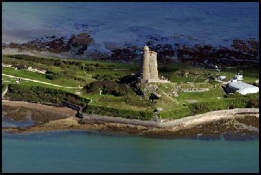 Ferienhaus in SAINTE MERE EGLISE (Manche) oder Ferienwohnung oder Ferienhaus