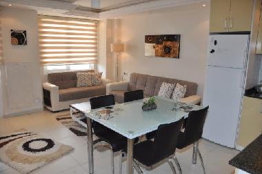 Wohnbereich mit 2 Schlafsofas