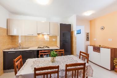 Villa in Podgora (Splitsko-Dalmatinska) oder Ferienwohnung oder Ferienhaus