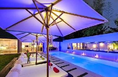 Villa in Kuta (Bali) oder Ferienwohnung oder Ferienhaus