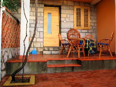 Ferienhaus in Rijeka Rezevici (Montenegro) oder Ferienwohnung oder Ferienhaus