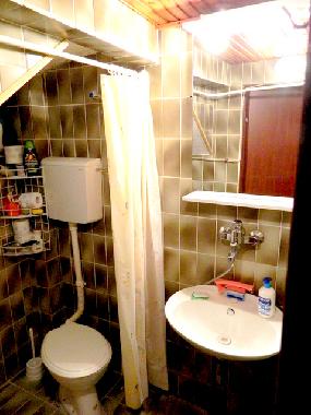 Ferienhaus in Rijeka Rezevici (Montenegro) oder Ferienwohnung oder Ferienhaus