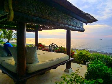 Villa in Seririt (Bali) oder Ferienwohnung oder Ferienhaus