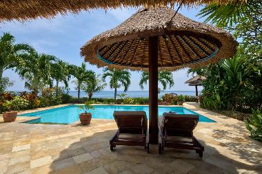 Villa in Seririt (Bali) oder Ferienwohnung oder Ferienhaus