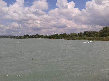 Ferienhaus in Balatonkenese (Veszprem) oder Ferienwohnung oder Ferienhaus