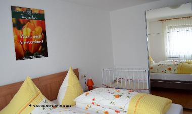 Nicht nur das Babybett, auch Hochstuhl, Töpfchen, Babywanne und Kindergeschirr sind inklusive.