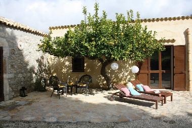 Villa in Buseto palizzolo (Trapani) oder Ferienwohnung oder Ferienhaus