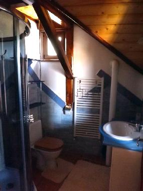 Casa Crina, 4. Duschbad (Casa Vale, Sibiu, Transsilvanien, Rum�nien)