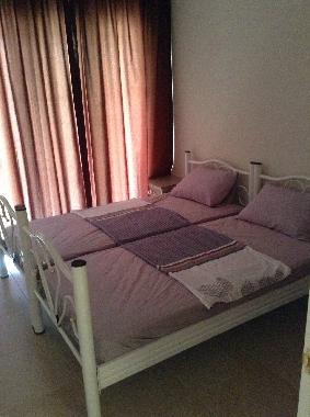 Schlafzimmer 2 klimatisiert mit Meerblick 