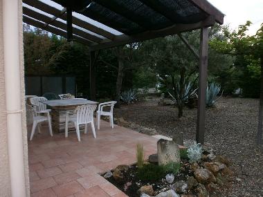 Ferienwohnung in n�vian (Aude) oder Ferienwohnung oder Ferienhaus