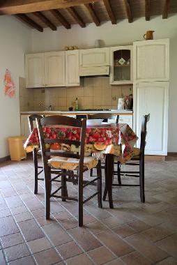 Wohnk�che mit Essplatz f�r 4 Personen