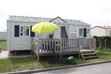 Chalet in Bredene (Flandern) oder Ferienwohnung oder Ferienhaus