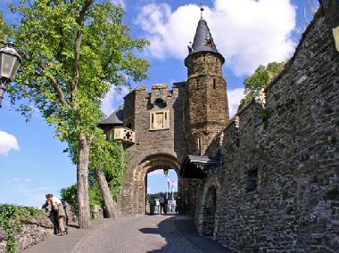 Aufgang zur Reichsburg