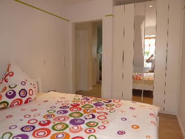 Schlafzimmer mit Doppelbett