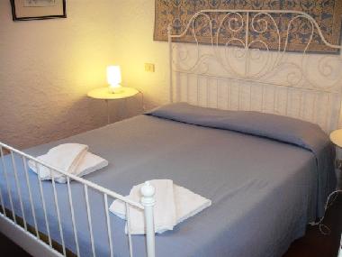 Doppelschlafzimmer 1 - Bettw�sche und Handt�cher werden immer mitgegeben